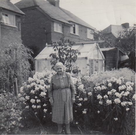 Photos/Ellen Cooper1.jpg